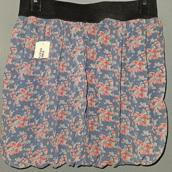 Forever 21 Elastic Waist Skirt Size M - Picture 7 of 11
